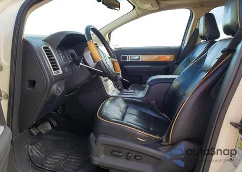 2008 Lincoln Mkx z USA, uszkodzony, nr VIN 2LMDU88C38BJ26334